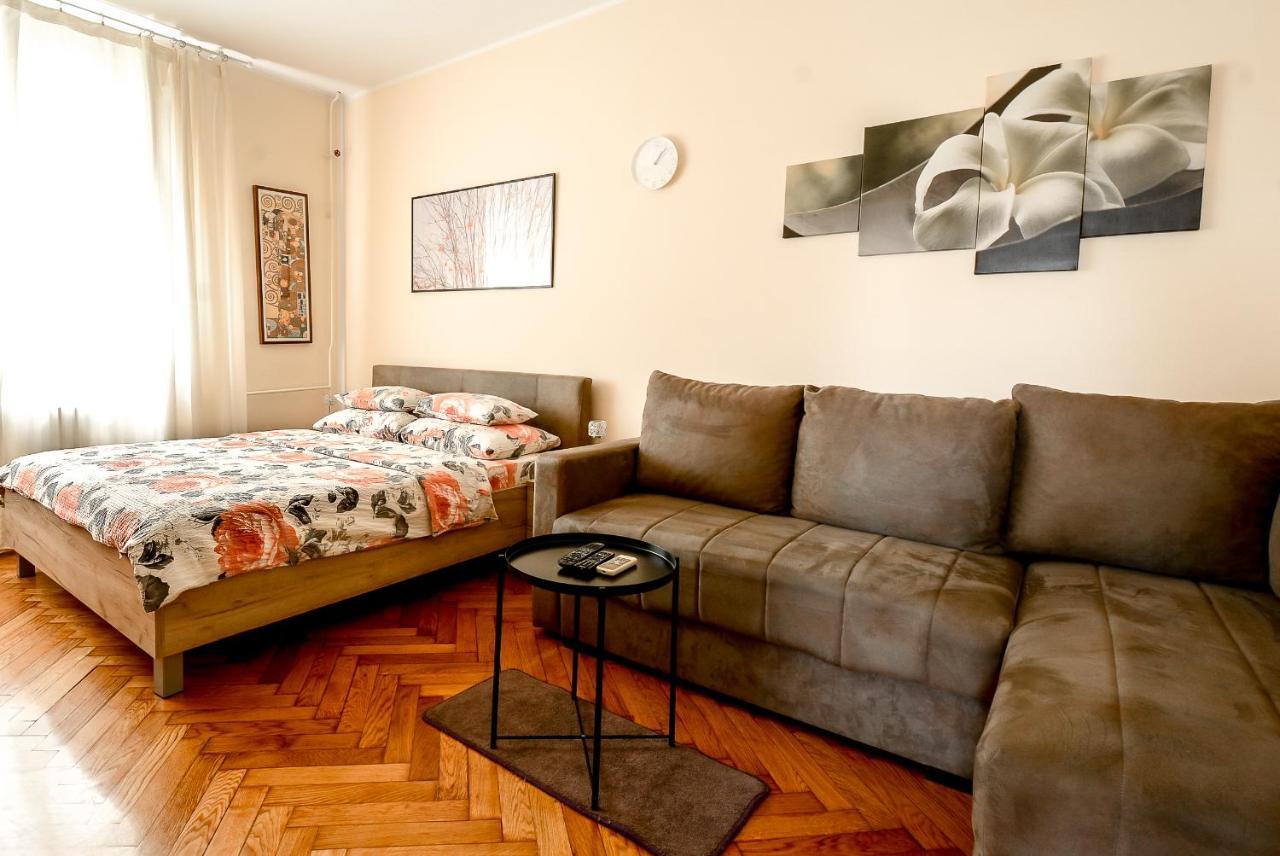 Apartment Petra 071 Beograd Eksteriør billede